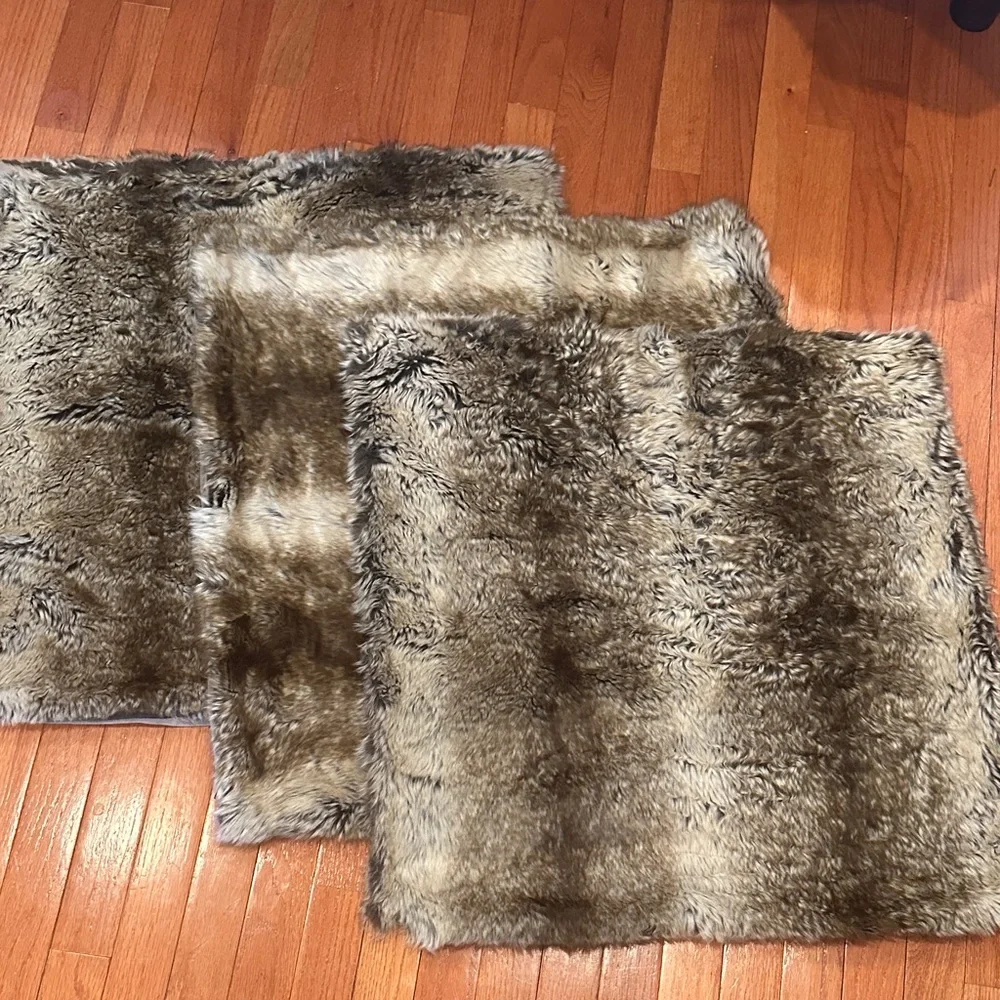 Like new Pottery barn Euro Pillow Cover Luxurious Faux Fur brown set of 3 ombré - Picture 1 of 8